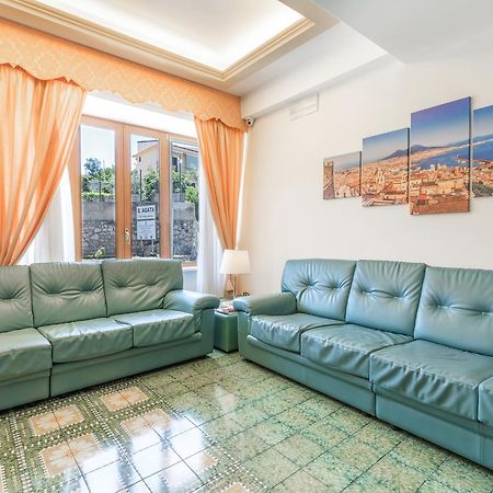 Hotel La Pergoletta SantʼAgata sui Due Golfi Екстериор снимка